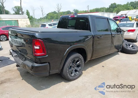 2025 Ram 1500 Big Horn 4X4 5'7 Box z USA, uszkodzony, nr VIN 1C6RRFFG3SN696337